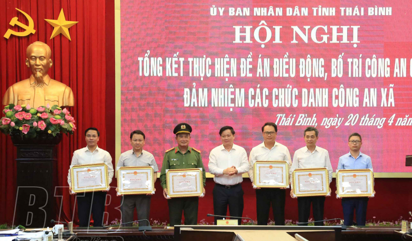 X&aacute;c định x&acirc;y dựng lực lượng c&ocirc;ng an x&atilde; ch&iacute;nh quy l&agrave; nhiệm vụ chiến lược quan trọng