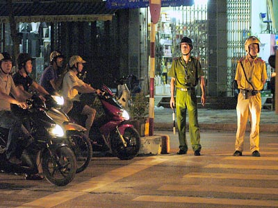 C&ocirc;ng an Th&agrave;nh phố Th&aacute;i B&igrave;nh ra qu&acirc;n lập lại trật tự an to&agrave;n giao th&ocirc;ng v&agrave; TTXH