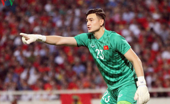 Văn L&acirc;m lọt top thủ m&ocirc;n xuất sắc nhất v&ograve;ng loại World Cup 2022 khu vực ch&acirc;u &Aacute;