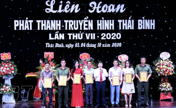 Bế mạc Li&ecirc;n hoan PT-TH Th&aacute;i B&igrave;nh lần thứ VII