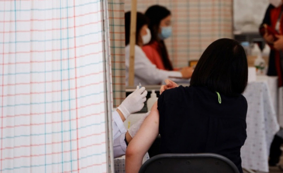 Thêm 20 ca tử vong, Hàn Quốc xem xét hoãn chương trình tiêm phòng cúm