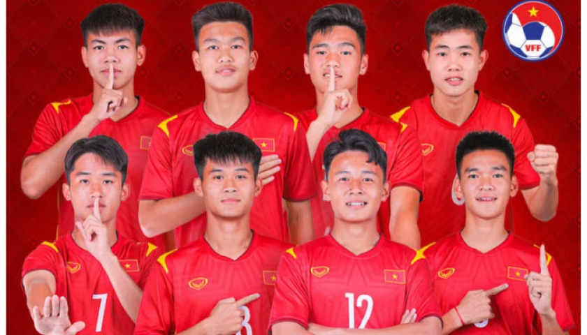 Cầu thủ U18 Việt Nam sang Nhật Bản tập huấn với CLB của C&ocirc;ng Phượng