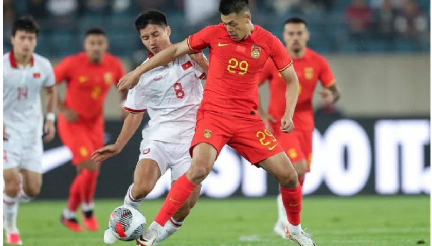 Tiến Linh nhận thẻ đỏ, đội tuyển Việt Nam thua Trung Quốc