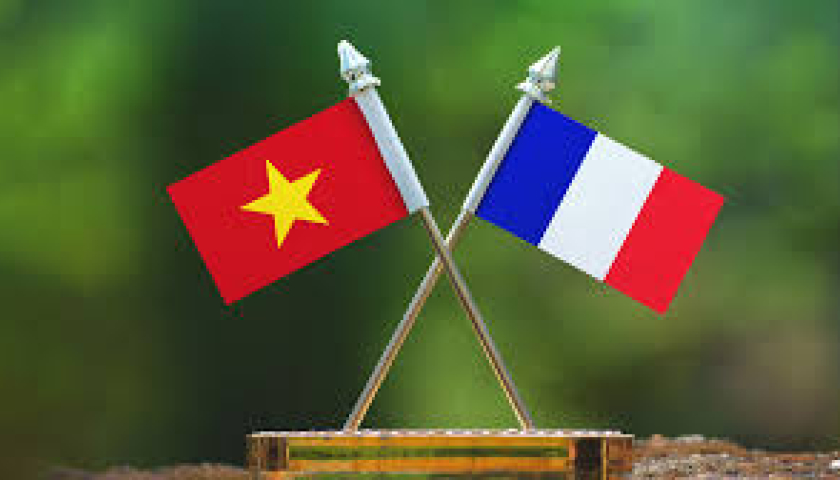 Quan hệ đối t&aacute;c chiến lược Việt Nam - Ph&aacute;p