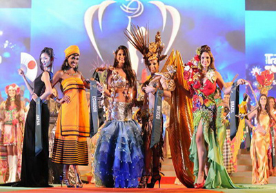 Hoa hậu Tr&aacute;i đất Nhật Bản đoạt giải nhất trang phục d&acirc;n tộc