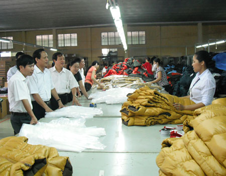 Cần c&oacute; c&aacute;i nh&igrave;n đ&uacute;ng hơn từ c&aacute;c doanh nghiệp