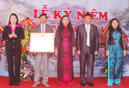 Kỷ niệm 20 năm th&agrave;nh lập v&agrave; đ&oacute;n nhận Bằng khen của Thủ tướng Ch&iacute;nh phủ