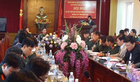Sơ kết phối hợp chỉ đạo c&ocirc;ng t&aacute;c tuy&ecirc;n huấn trong lực lượng vũ trang tỉnh năm 2012