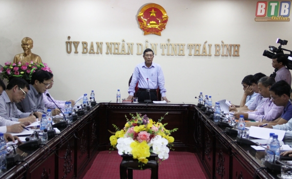 UBND tỉnh họp nghe v&agrave; cho &yacute; kiến về tiến độ thực hiện c&aacute;c dự &aacute;n đầu tư x&acirc;y dựng c&ocirc;ng tr&igrave;nh giao th&ocirc;ng v&agrave; việc th&agrave;nh lập Ban Quản l&yacute; kinh tế v&agrave; c&aacute;c khu c&ocirc;ng nghiệp tỉnh