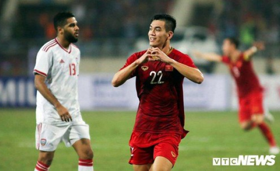 Đ&aacute;nh bại UAE, tuyển Việt Nam vươn l&ecirc;n nhất bảng G v&ograve;ng loại World Cup 2022