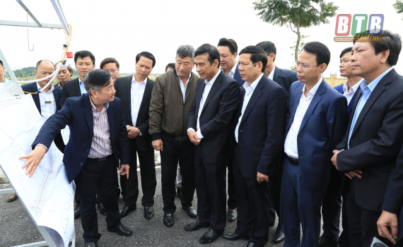 Cần thu h&uacute;t c&aacute;c dự &aacute;n c&ocirc;ng nghệ cao v&agrave; bảo vệ m&ocirc;i trường