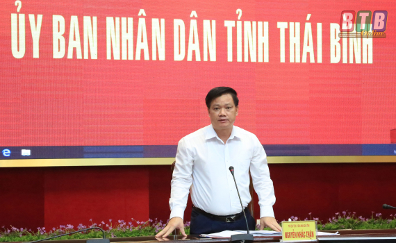 UBND tỉnh họp nghe b&aacute;o c&aacute;o đề xuất một số ch&iacute;nh s&aacute;ch ưu đ&atilde;i, hỗ trợ ph&aacute;t triển đ&agrave;n tr&acirc;u, b&ograve; thương phẩm theo chuỗi li&ecirc;n kết giai đoạn 2019 &ndash; 2025