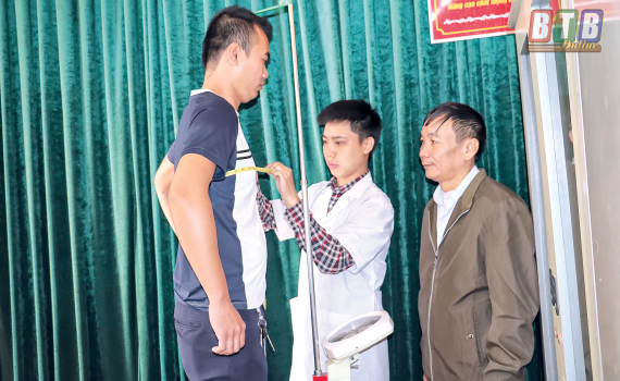 Đ&ocirc;ng Thọ: V&agrave;o m&ugrave;a tuyển qu&acirc;n