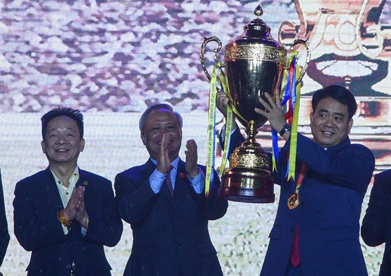 CLB Hà Nội nhận Huân chương lao động Hạng Ba - Ảnh 3. CLB Hà Nội nhận Huân chương lao động Hạng Ba - Ảnh 3.