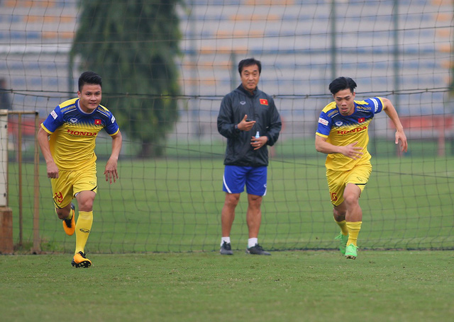 Ảnh: Công Phượng - Văn Hậu tích cực tập luyện ngay sau khi về nước hội quân - Ảnh 9.