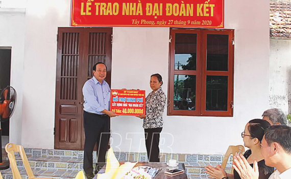 MTTQ huyện Tiền Hải: Chung tay v&igrave; người ngh&egrave;o