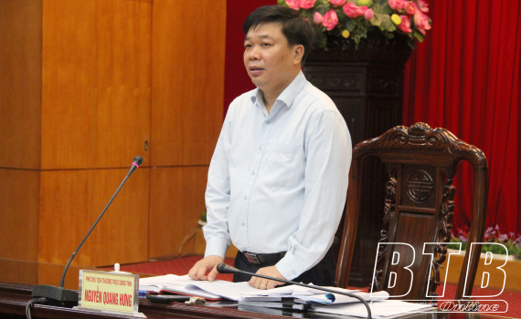 UBND tỉnh nghe Sở Th&ocirc;ng tin v&agrave; Truyền th&ocirc;ng b&aacute;o c&aacute;o kiến tr&uacute;c ph&aacute;t triển đ&ocirc; thị th&ocirc;ng minh v&agrave; ch&iacute;nh quyền điện tử tỉnh Th&aacute;i B&igrave;nh