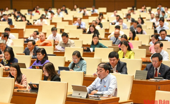 Th&ocirc;ng c&aacute;o b&aacute;o ch&iacute; số 10, Kỳ họp thứ 4, Quốc hội kh&oacute;a XV