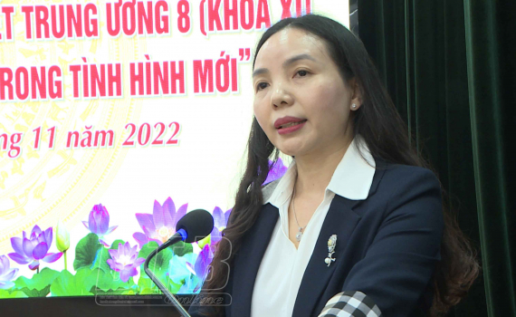 Tiếp tục tuy&ecirc;n truyền, thực hiện hiệu quả Nghị quyết Trung ương 8 (kh&oacute;a XI)