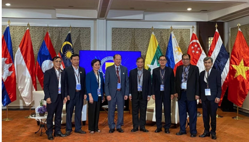 Hội nghị Ban Chấp h&agrave;nh Li&ecirc;n đo&agrave;n Cựu Chiến binh c&aacute;c nước ASEAN (VECONAC) lần thứ 35