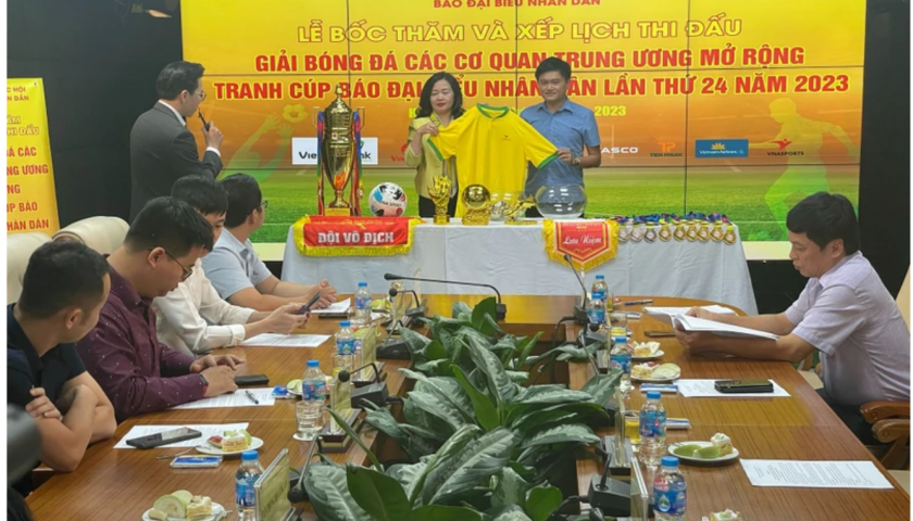 S&ocirc;i nổi Giải b&oacute;ng đ&aacute; c&aacute;c cơ quan Trung ương mở rộng lần thứ 24