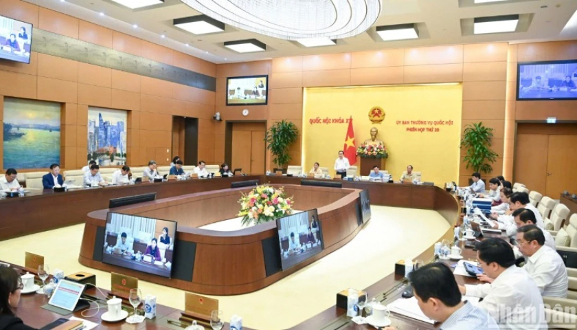 C&ocirc;ng bố Nghị quyết của Ủy ban Thường vụ Quốc hội kh&oacute;a XV