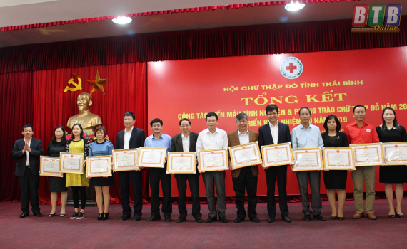 Tổng kết c&ocirc;ng t&aacute;c hiến m&aacute;u t&igrave;nh nguyện v&agrave; phong tr&agrave;o chữ thập đỏ năm 2018