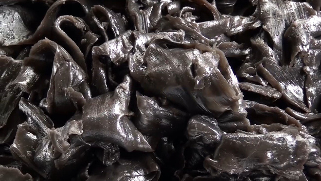 Món bánh dân dã miền Tây khiến nhiều người 