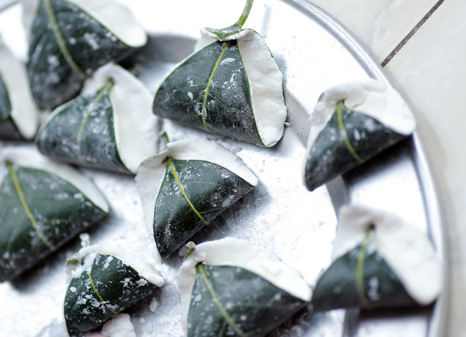 Món bánh dân dã miền Tây khiến nhiều người 