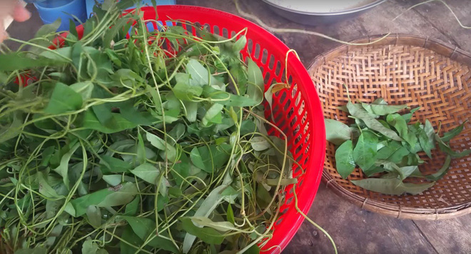 Món bánh dân dã miền Tây khiến nhiều người 