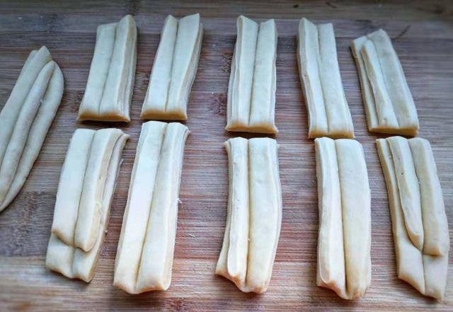  Tuyệt chiêu làm bánh quẩy ngon giòn rụm tại nhà, siêu hấp dẫn ngày lạnh  - Ảnh 6.