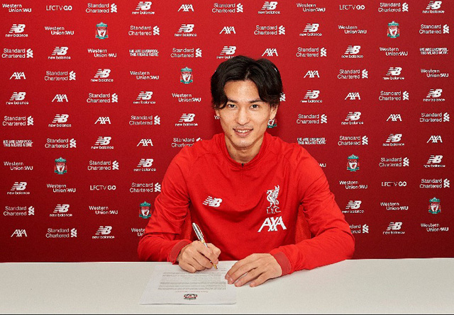 CHÍNH THỨC: Chân sút Nhật Bản, Minamino gia nhập Liverpool - Ảnh 1.