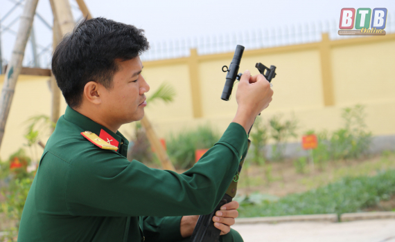 S&aacute;ng kiến hữu &iacute;ch của Thiếu t&aacute; Phạm Đức Thiện