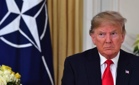 Tổng thống Donald Trump dọa d&ugrave;ng biện ph&aacute;p thương mại với c&aacute;c th&agrave;nh vi&ecirc;n NATO