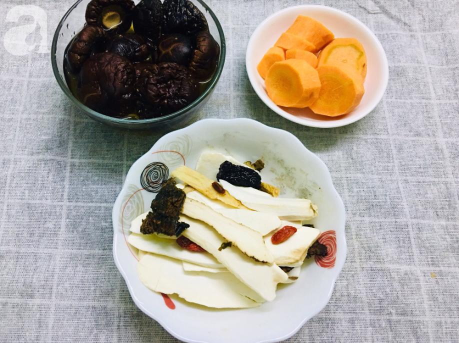 Món ngon cuối tuần: Chân giò hầm thuốc Bắc - Ảnh 3.