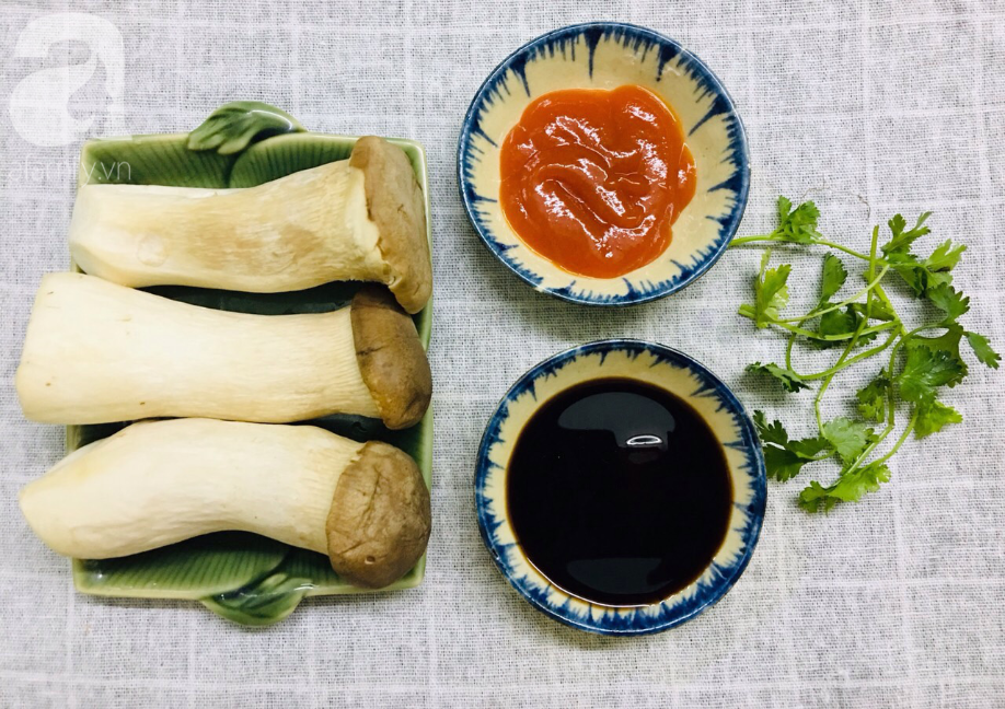 Nấm áp chảo - món chay mà ngon còn hơn món mặn! - Ảnh 1.