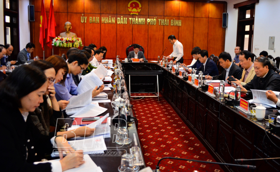 Th&agrave;nh phố: Kinh tế - x&atilde; hội ph&aacute;t triển to&agrave;n diện