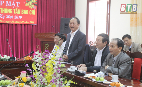 Vũ Thư gặp mặt các cơ quan thông tấn báo chí