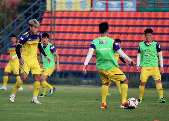 U23 Việt Nam được thay đổi nhân sự muộn nhất là vào lúc 11h15 ngày 10/1 - Ảnh: VFF