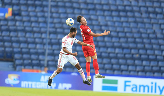 Bùi Hoàng Việt Anh lần đầu tiên đá chính trong màu áo của U23 Việt Nam - Ảnh: Minh Tuấn 