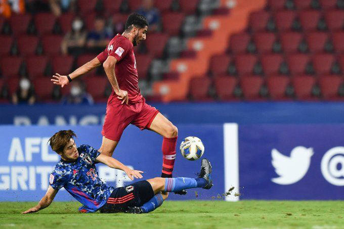 U23 Nhật Bản ngáng đường U23 Qatar 