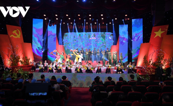 H&agrave;ng loạt c&aacute;c sự kiện văn h&oacute;a ch&agrave;o mừng Đại hội XIII của Đảng