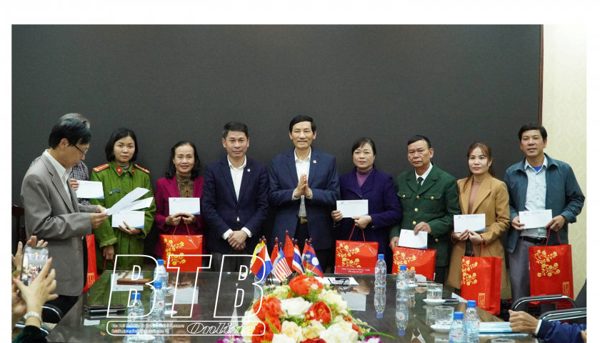 75 doanh nghiệp đăng k&yacute; ủng hộ hơn 23.000 suất qu&agrave; tết tặng người ngh&egrave;o