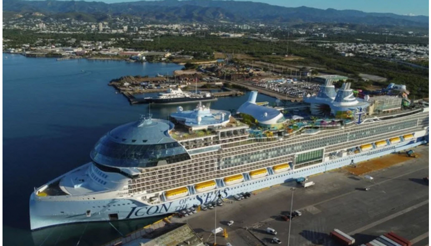 T&agrave;u du lịch lớn nhất thế giới Icon of the Seas chuẩn bị ra khơi chuyến đầu ti&ecirc;n