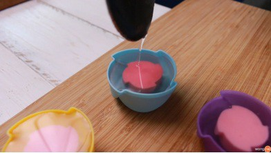 Không ai mà không tan chảy cả tim với món thạch hoa hồng đẹp lung linh dường này - Ảnh 4.