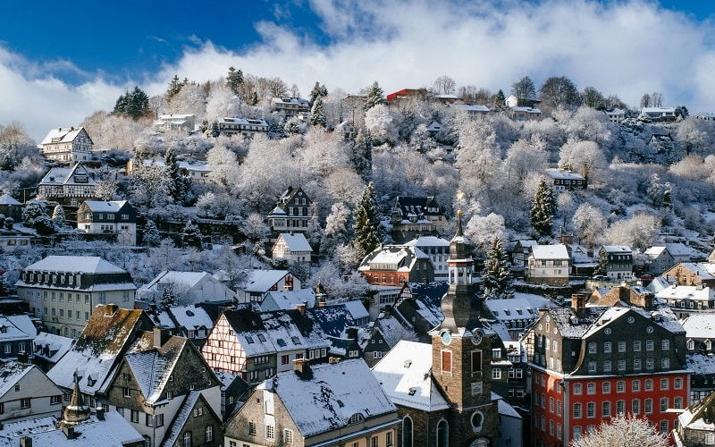 Trấn cổ Monschau đẹp tựa thiên đàng giữa lòng nước Đức Trấn cổ Monschau đẹp tựa thiên đàng giữa lòng nước Đức