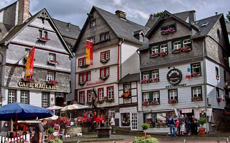 Trấn cổ Monschau đẹp tựa thiên đàng giữa lòng nước Đức Trấn cổ Monschau đẹp tựa thiên đàng giữa lòng nước Đức