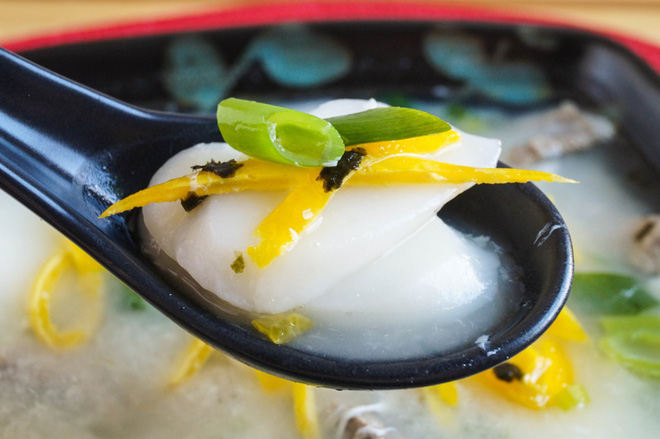 Khám phá mâm cỗ đầu năm mới của người Hàn Quốc: hấp dẫn và cầu kỳ đến khó tả - Ảnh 2.