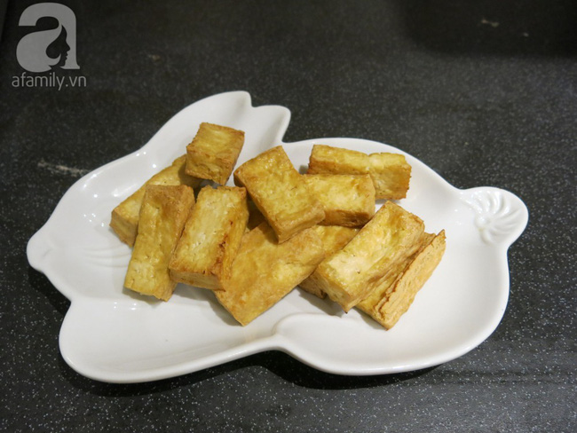 Mùng 3 Tết học mẹ Liên Ròm nấu tô phở chay ngọt lành cho cả năm thanh tịnh - Ảnh 5.