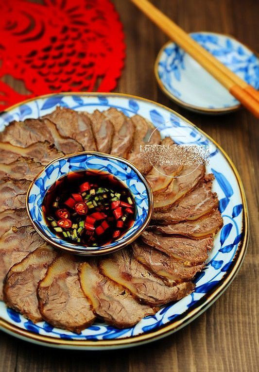 Bắp bò om tương lạ miệng cho cả nhà đổi món, ai cũng xuýt xoa khen ngon - Ảnh 8. Bắp bò om tương lạ miệng cho cả nhà đổi món, ai cũng xuýt xoa khen ngon - Ảnh 8.